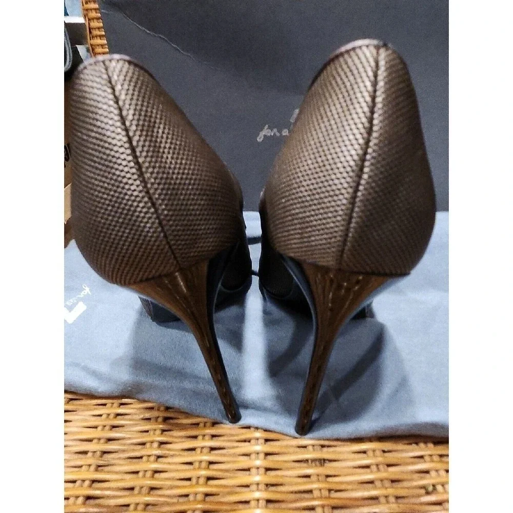 7 For All Mankind Elizabeth Pumps Gunmetal Metallic Shoes Stiletto Heels 8 M